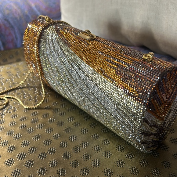 JUDITH LEIBER Swarovski Crystal Clutch with accessories. - Picture 3 of 14